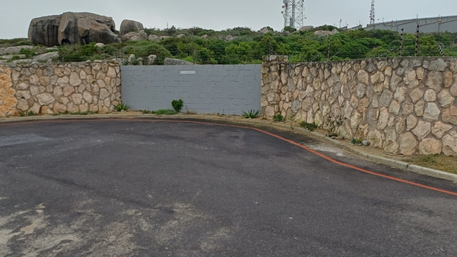 0 Bedroom Property for Sale in Hoogland Western Cape